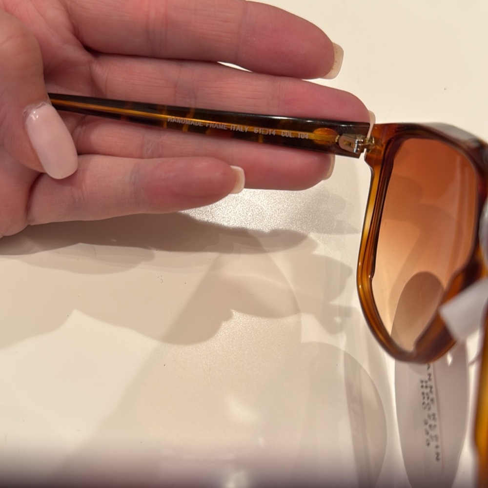 Anne Klein Brown Sunglasses - Picture 3 of 6
